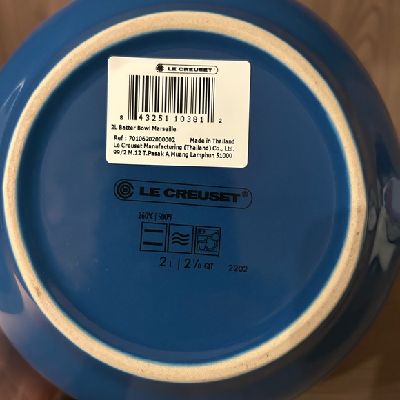 Le Creuset NWT 2L Batter Bowl in Marseille - Picture 4 of 4